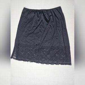 Elegant Black‎ Lace Trim Skirt